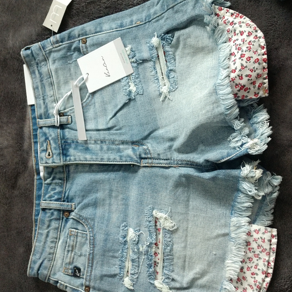 KanCan shorts